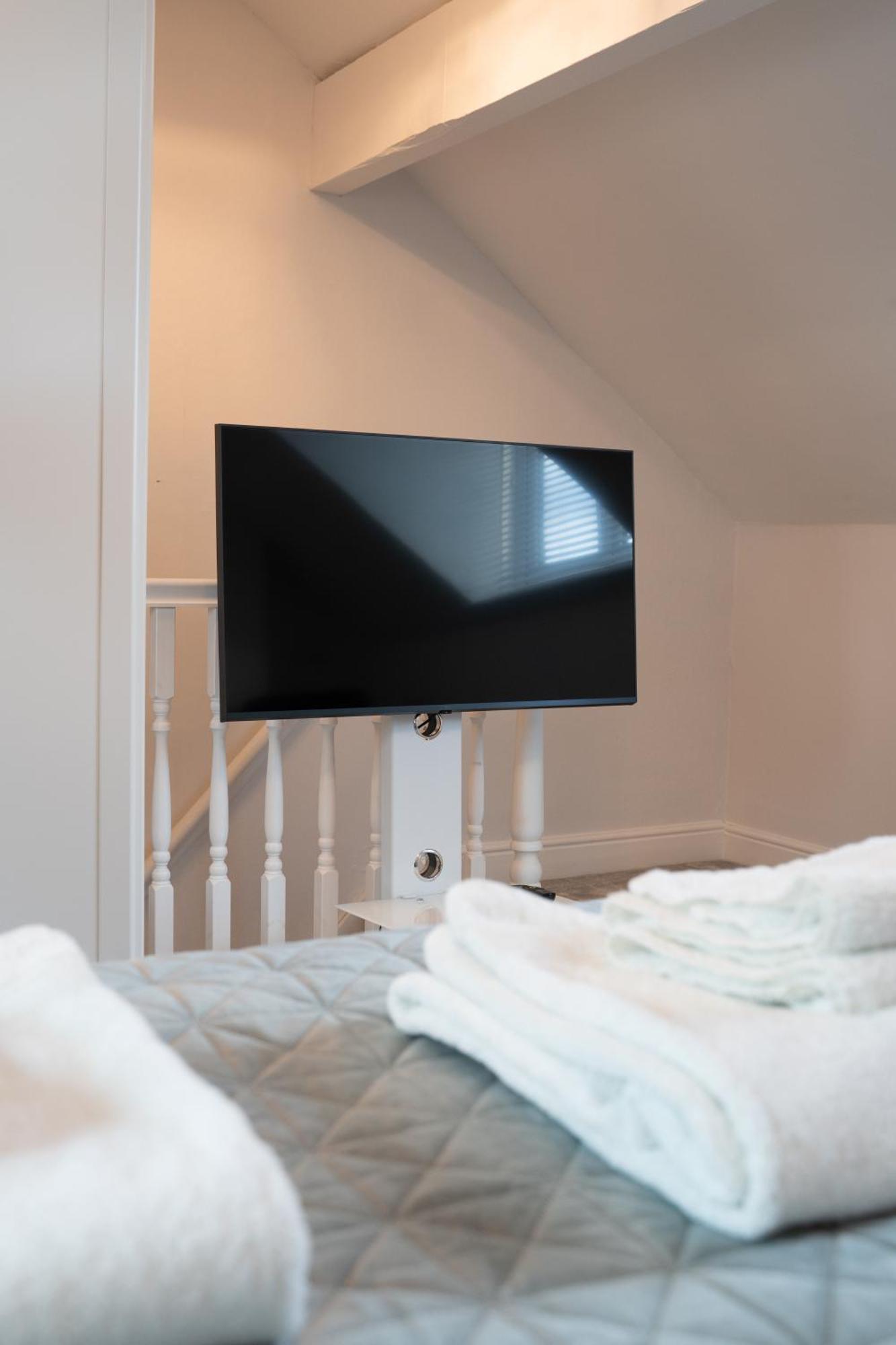 4 Bed End Terrace - Sleeps 7 Villa Ilkley Luaran gambar