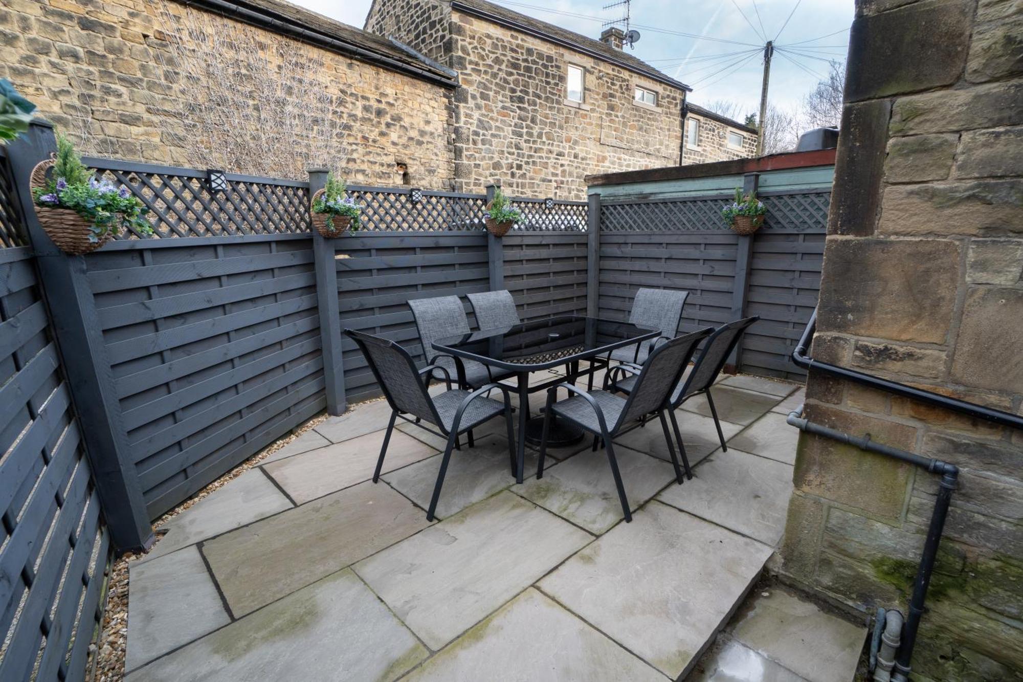 4 Bed End Terrace - Sleeps 7 Villa Ilkley Luaran gambar